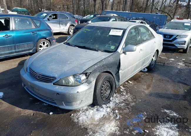 4T1BE32KX5U625558: 44298245