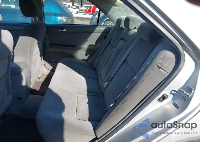 4T1BE32KX5U625558: 44298245