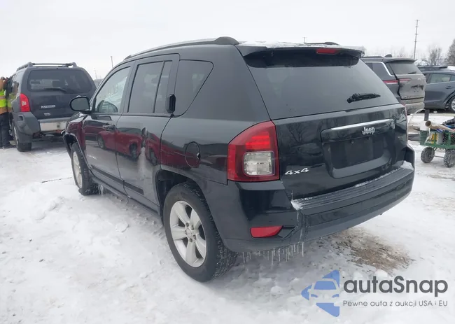 1C4NJDBB8FD437822: 44298313