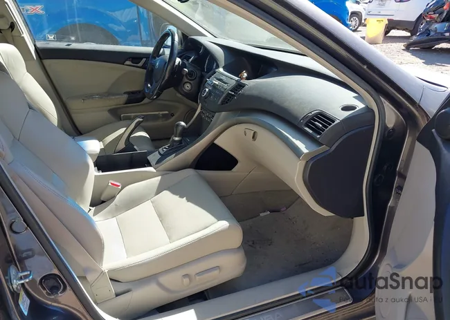 JH4CU2F66AC001211: 44298345