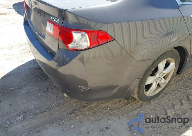 JH4CU2F66AC001211: 44298345