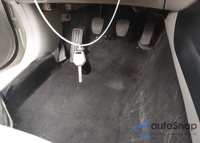 JF2SHBDC0CG403930: 44298361