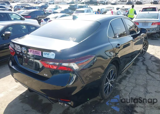 4T1G11AK2RU903530: 44298403