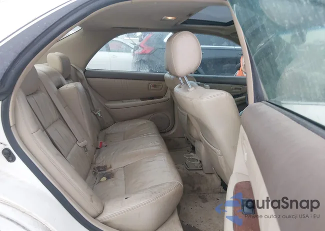 JT8BF28GX15105068: 44298497