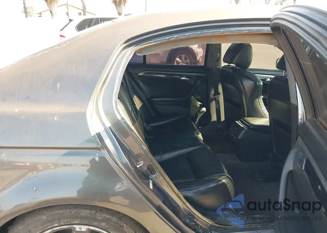 19UUA66215A040603: 44298511