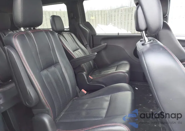 2C4RDGEG8JR328509: 44298532