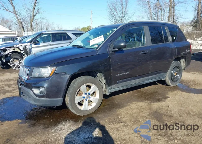 1C4NJCBB1GD543010: 44298616