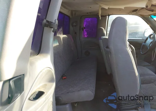 3B7HC13Z9WG155676: 44298617