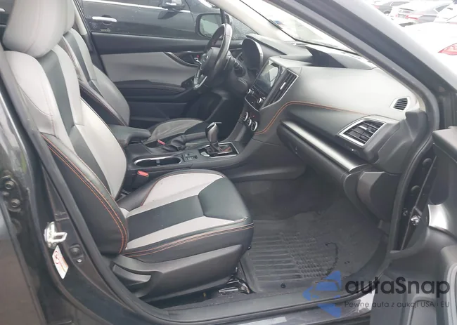 JF2GTANC9KH382873: 44297632