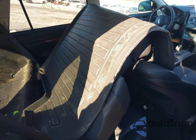 4S4BRBJC8B3400310: 44297641