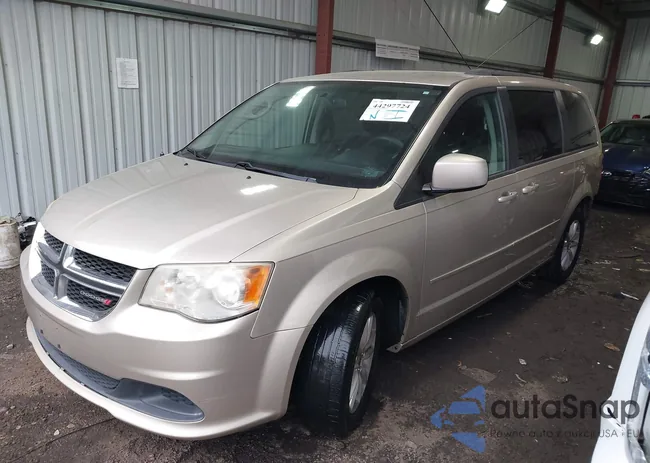 2C4RDGCG1DR660363: 44297724