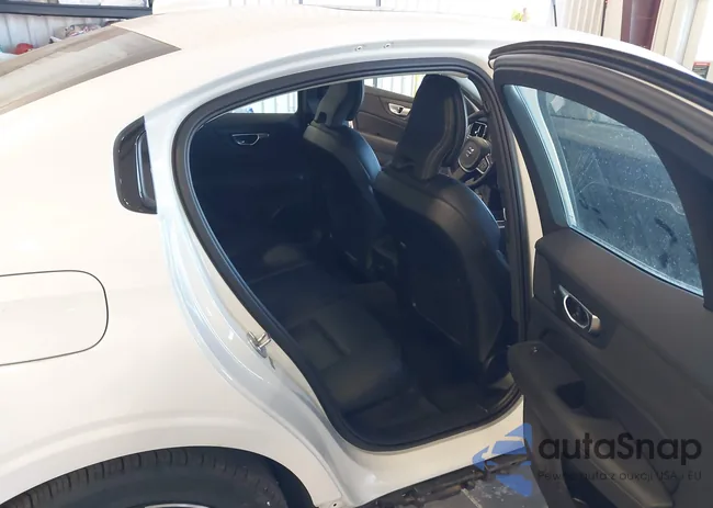 7JRL12GJ9SG362425: 44297739