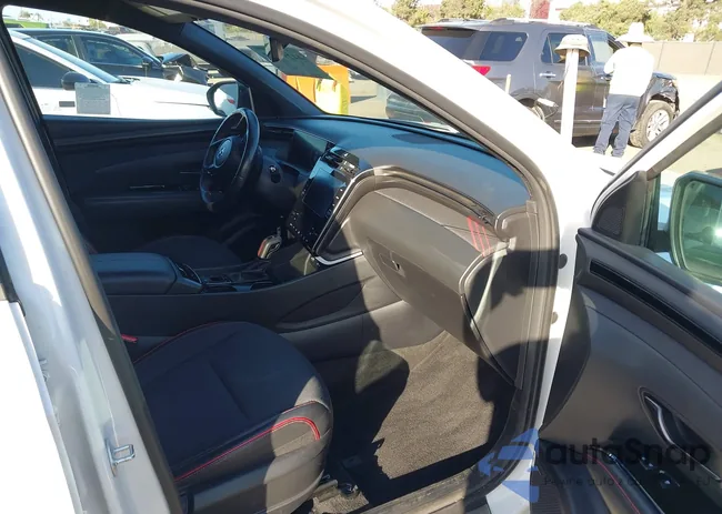 KM8JF3AE8NU088564: 44297774