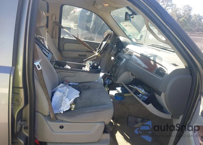 1GKFC13C28R158901: 44297800