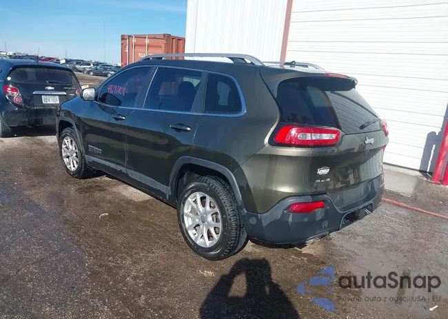 1C4PJMCB3FW551643: 44297808