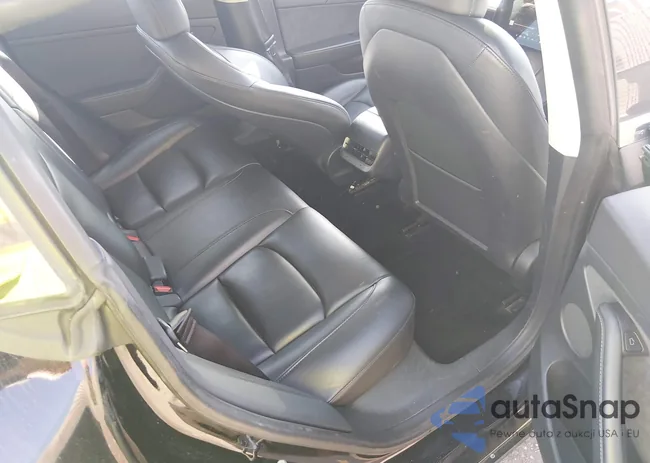 5YJ3E1EA9TF684953: 44297847