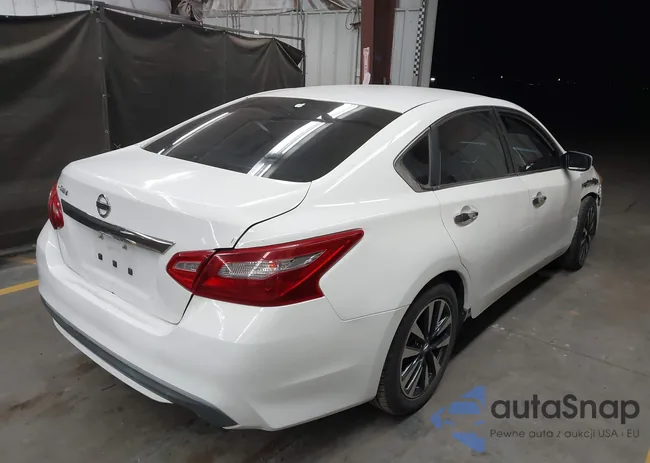 1N4AL3AP5GN364653: 44297855