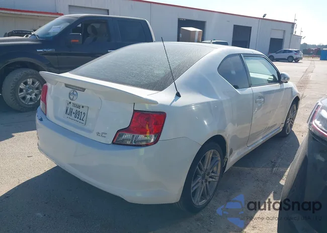 JTKJF5C74B3005026: 44297911