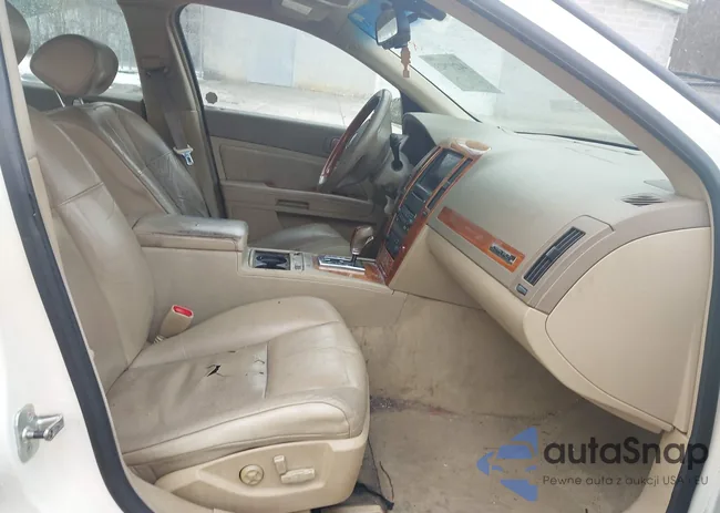 1G6DW677960195310: 44297923