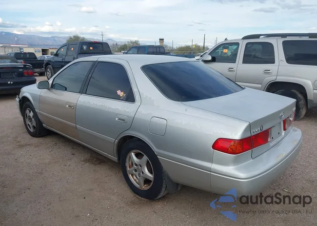 4T1BG22K81U853198: 44298634