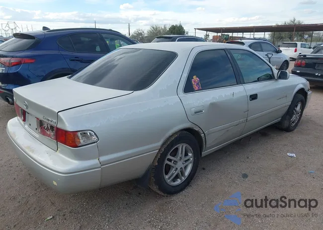 4T1BG22K81U853198: 44298634