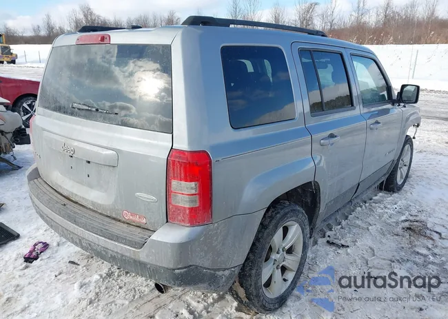 1C4NJRFB0ED762003: 44298637