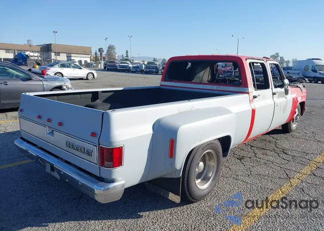 1GCHC33W7FS164158: 44298644