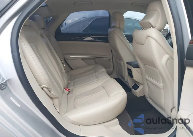 3LN6L2LUXFR607913: 44298688