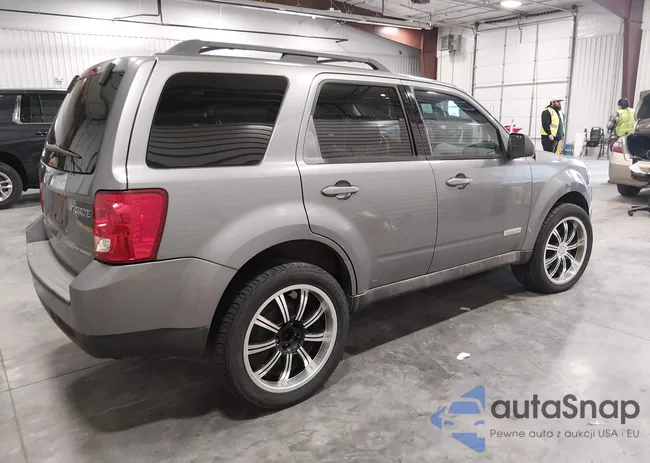 4F2CZ02Z48KM31374: 44298730