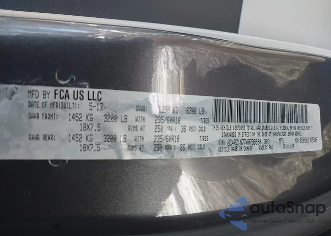 2C4RC1N77HR739930: 44298740