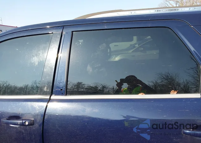 1C4RDHDG9EC975989: 44300118