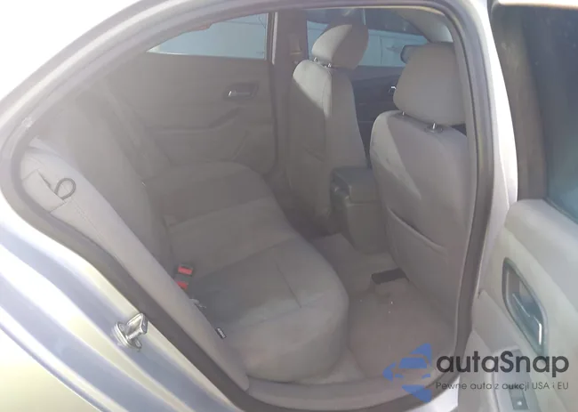 1G11B5SA4DF262553: 44300169