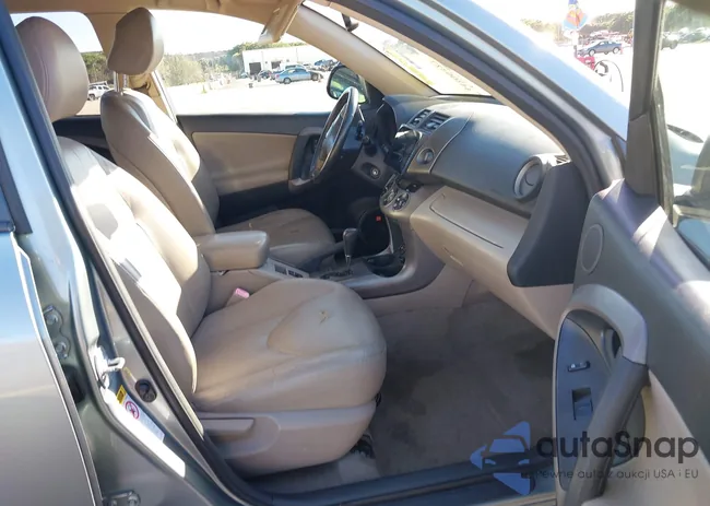 JTMBK31VX86029643: 44300327