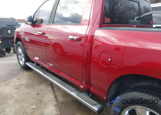 1C6RR6LT4ES211422: 44300386