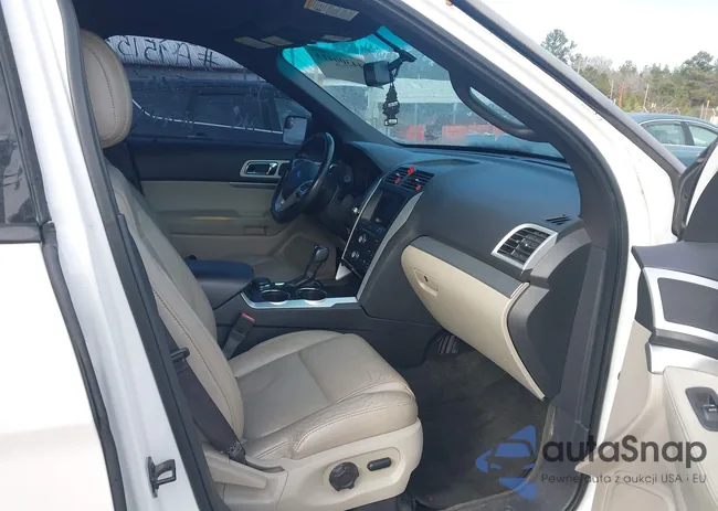 1FMHK8D81BGA95153: 44300413