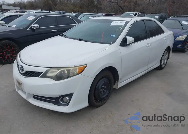 4T1BF1FK3CU549724: 44300420