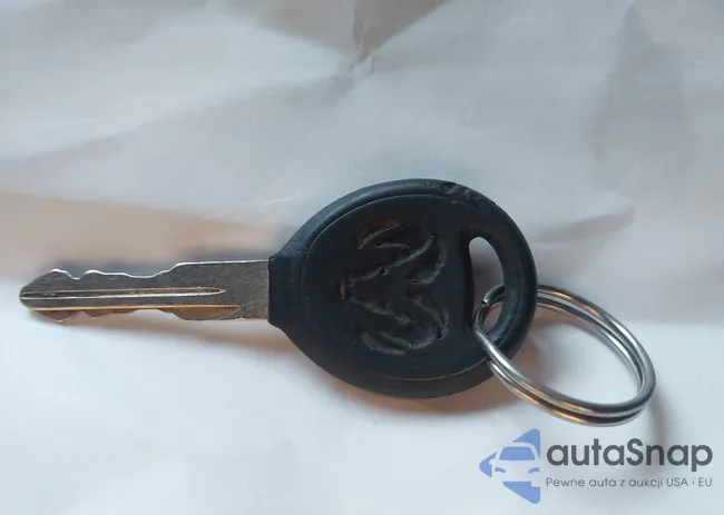 1D7HU16D44J118131: 44300424