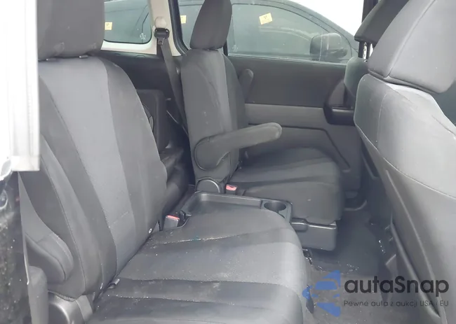 JM1CW2BLXF0184452: 44300452