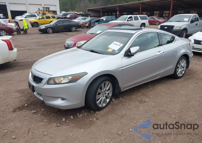 1HGCS22809A003236: 44300470