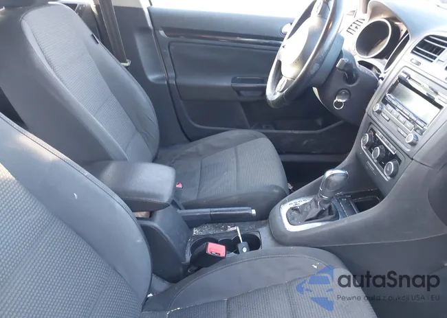 3VWPP7AJ6DM692999: 44300538