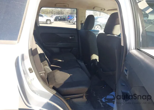 JA4AD3A38HZ005905: 44300540