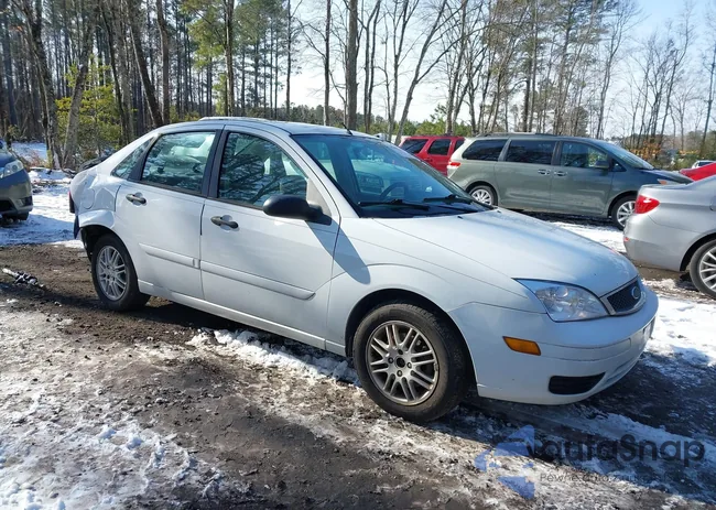 1FAFP34N85W251887: 44300584