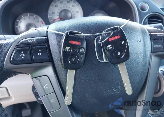 5FNYF3H78EB018890: 44300606