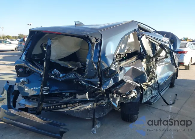 5FNRL6H64SB051063: 44300608