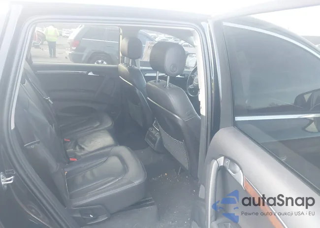 WA1LMAFE9FD032564: 44300609