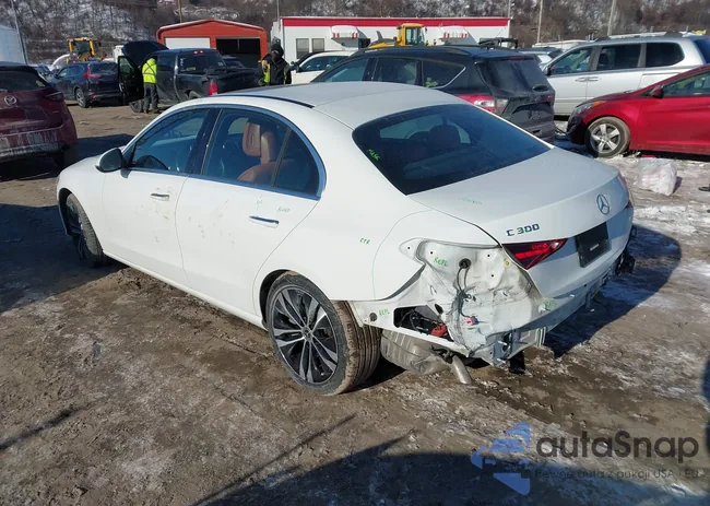 W1KAF4HB1NR034005: 44300613