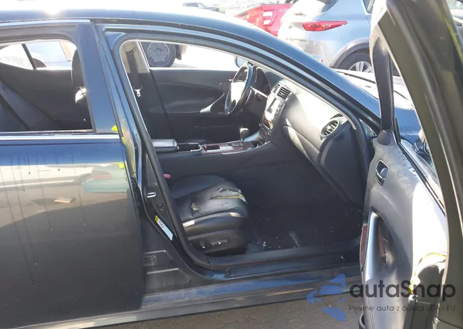 JTHCK262485023953: 44299794