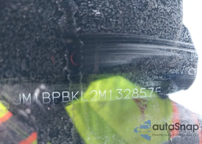 JM1BPBKL2M1328575: 44299820