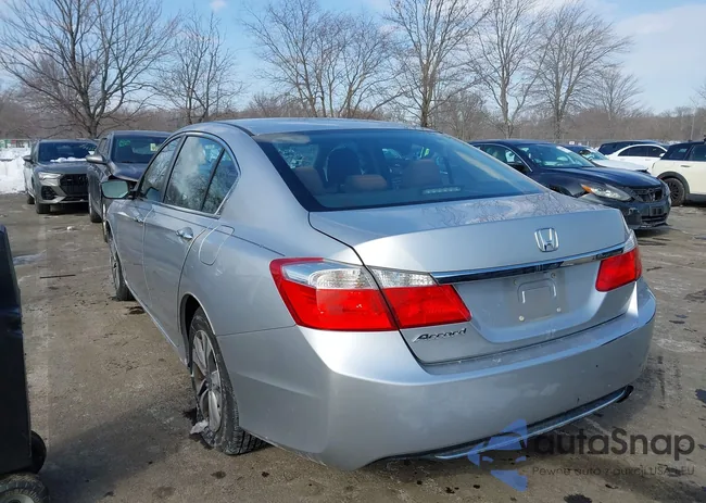 1HGCR2F34DA257583: 44299908