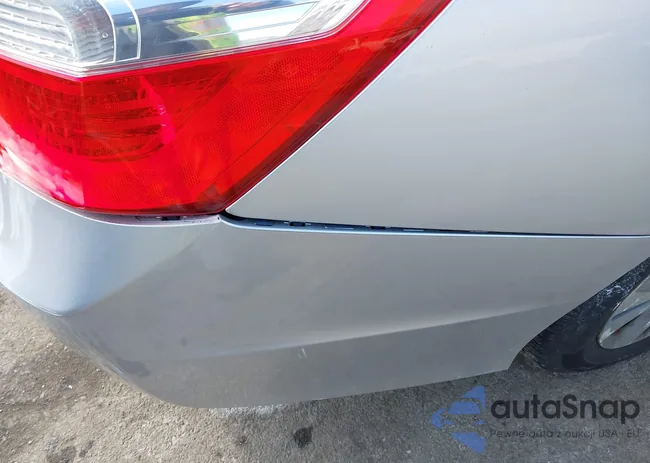 1HGCR2F34DA257583: 44299908